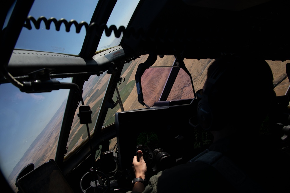 VMGR-153 trains during flight operations in Idaho