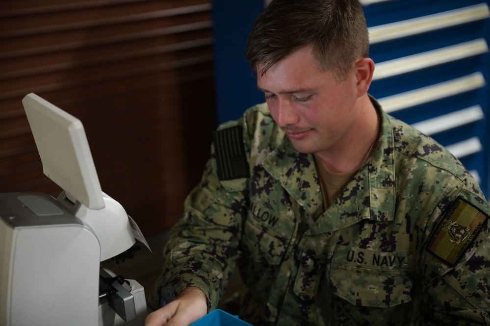 Four-person U.S. Navy team fabricates nearly 400 no-cost prescription glasses during 2024 Guam Wellness