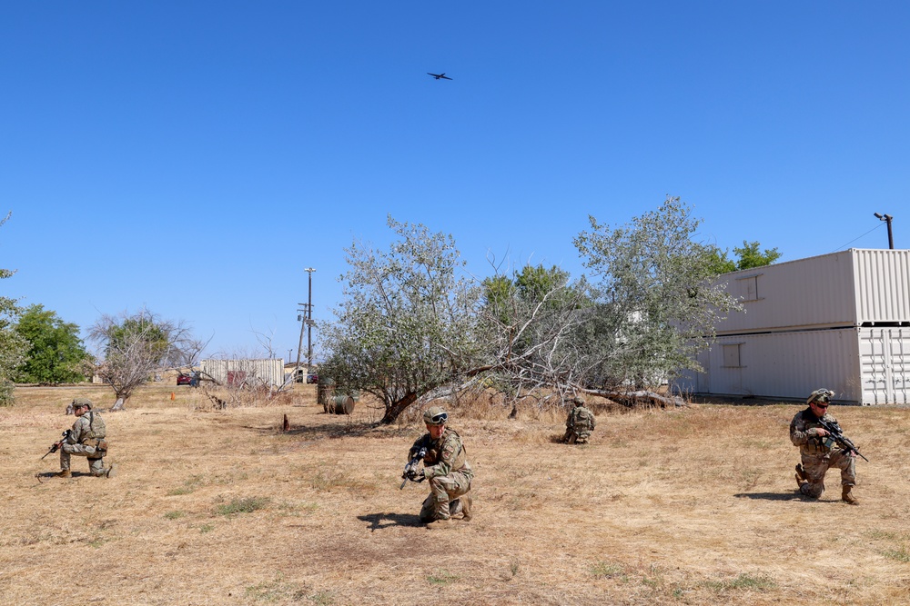 940th SFS Conducts Training 940th SFS Conducts Training