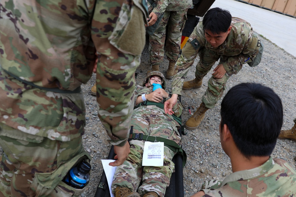 DVIDS – Pictures – The 121st Field Hospital pushes its limits in the Role 3 mass casualty response exercise during Ulchi Freedom Shield 2024 [Image 5 of 9]