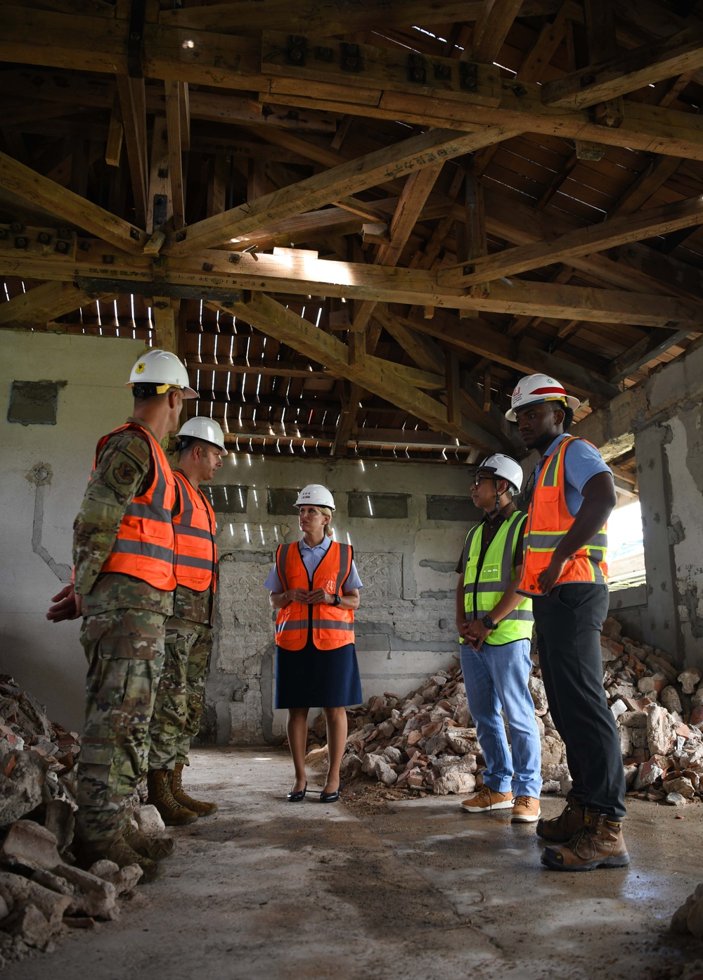 PACAF leadership visits Kadena