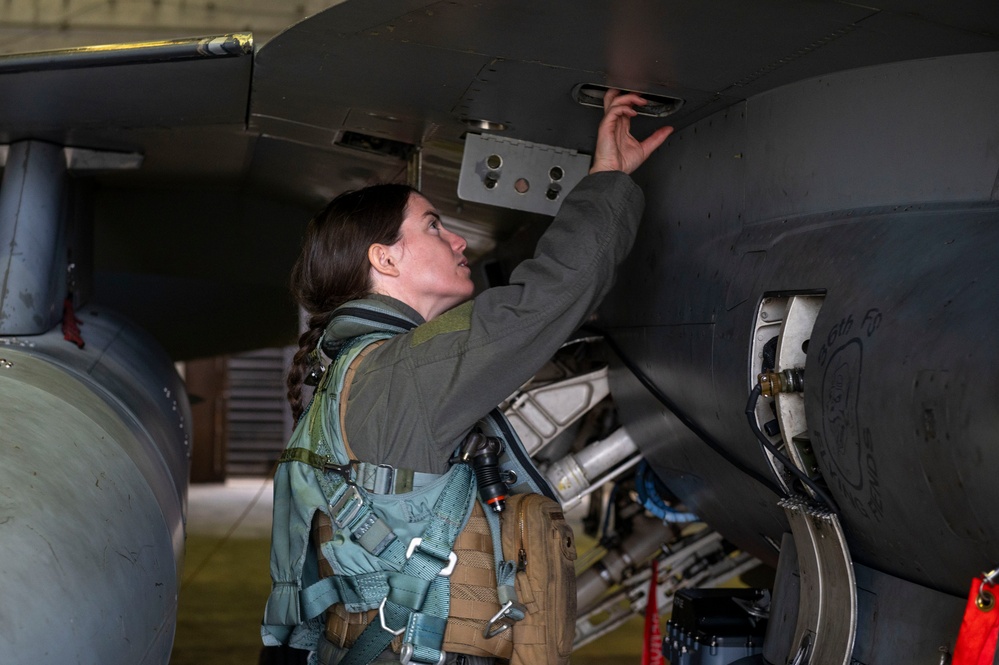 36th FS, ROKAF pilots enhance strategic interoperability for mission readiness
