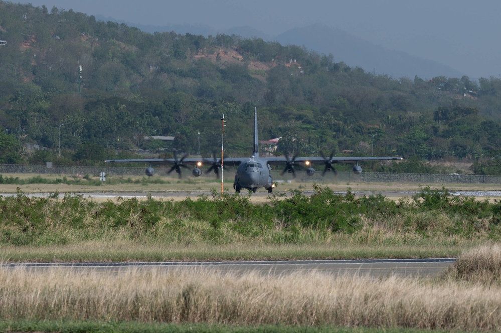 USAF, RAAF and PNGDF training efforts culminate with aeromedical evacuation FTX during Pac Angel 24-1