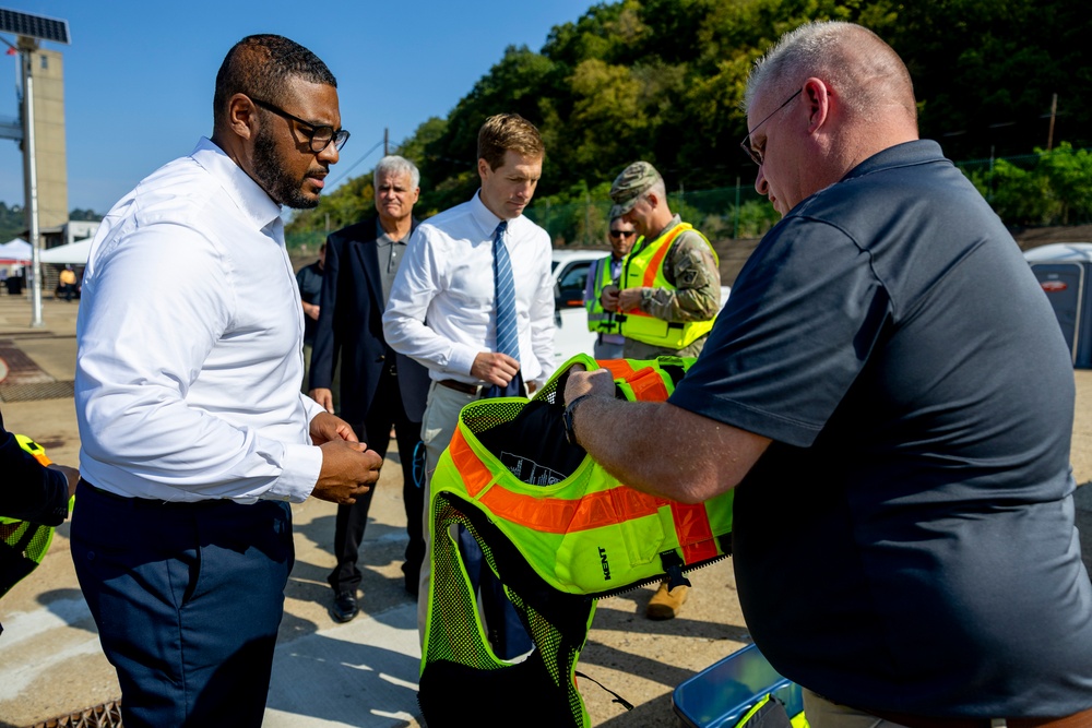 Decades in the making: Pittsburgh District celebrates completion of newest lock chamber on Monongahela River