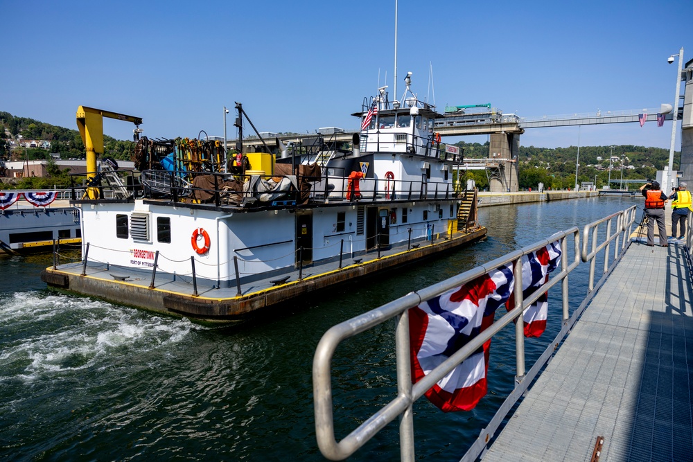 Decades in the making: Pittsburgh District celebrates completion of newest lock chamber on Monongahela River