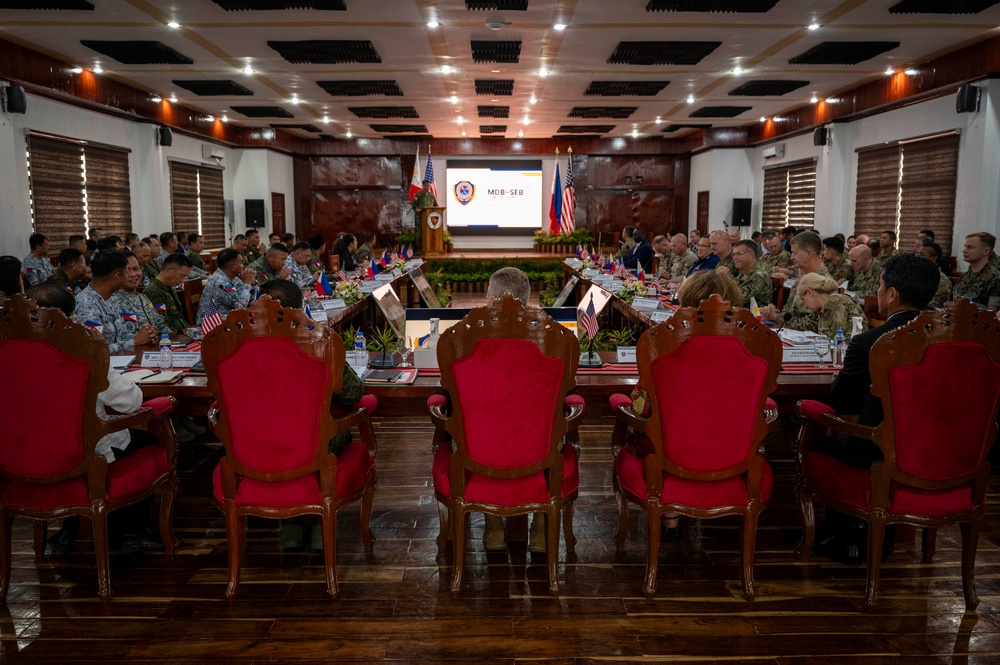 Commander of U.S. Indo-Pacific Command participates in Mutual Defense Board Security Engagement Board in the Philippines