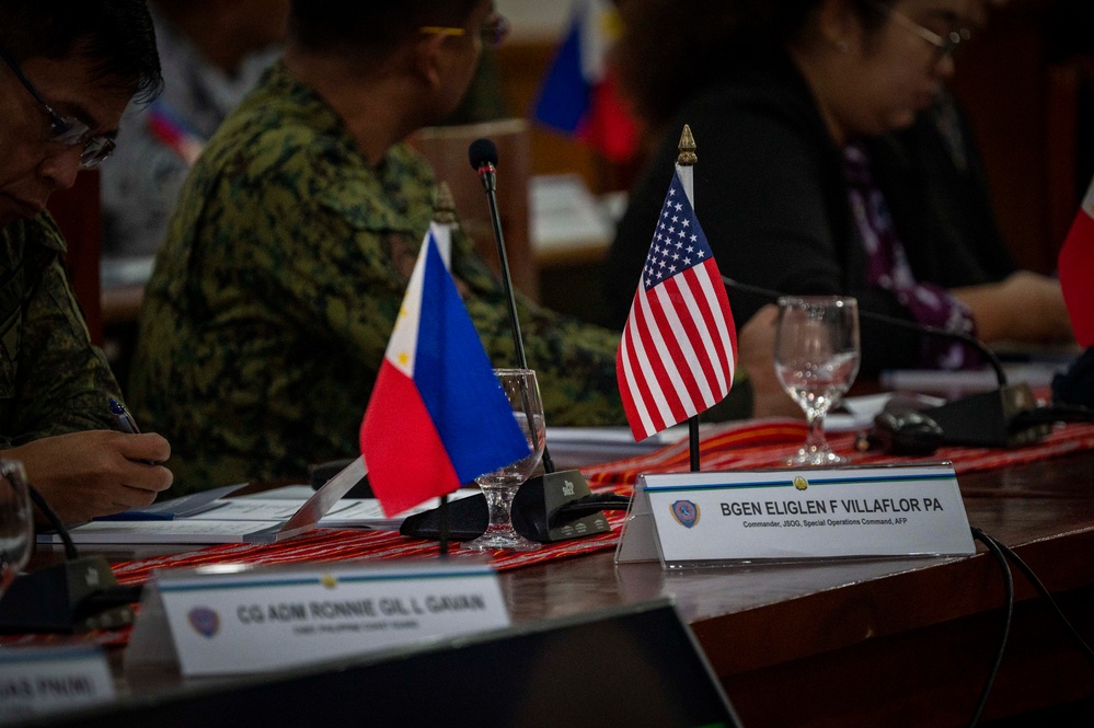 Commander of U.S. Indo-Pacific Command participates in Mutual Defense Board Security Engagement Board in the Philippines