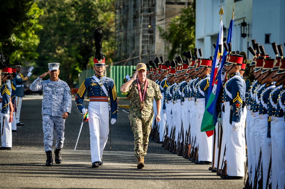 Commander of U.S. Indo-Pacific Command visits Philippine Military Academy