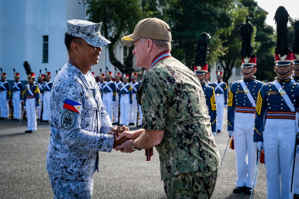 Commander of U.S. Indo-Pacific Command visits Philippine Military Academy