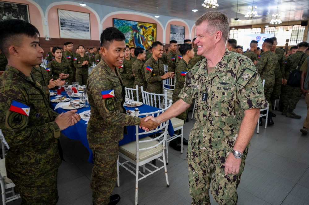 Commander of U.S. Indo-Pacific Command visits Philippine Military Academy