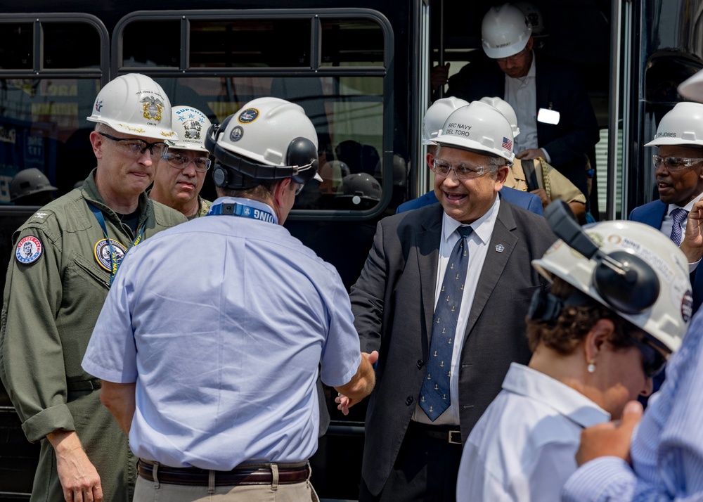 SECNAV Visits PCU John F. Kennedy