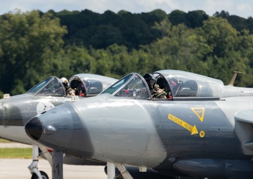 ATAC Trains With The Warlords