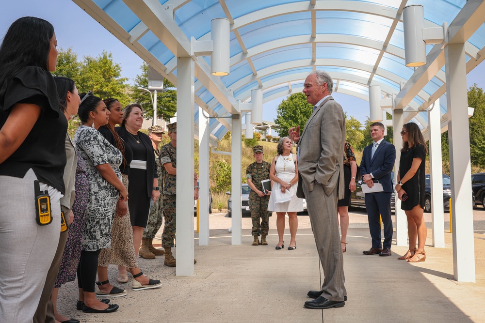 U.S. Sen. Kaine visits Quantico, speaks with Child Development Center educators