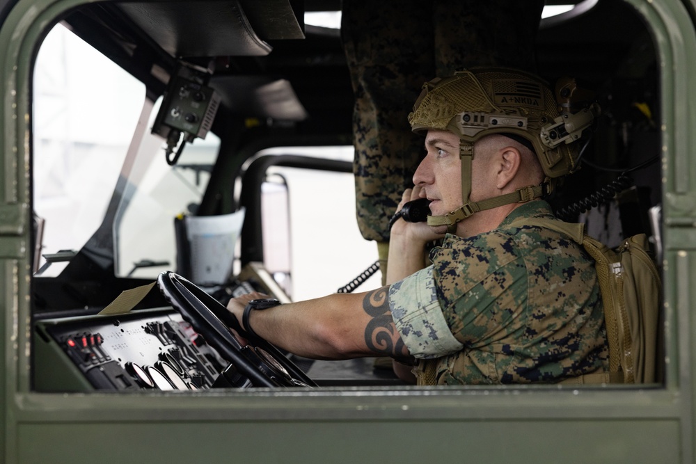 Marines participate in convoy simulation