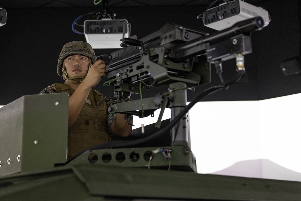 Marines participate in convoy simulation