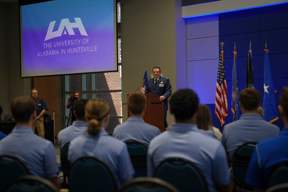 University of Alabama in Huntsville opens new AFROTC program