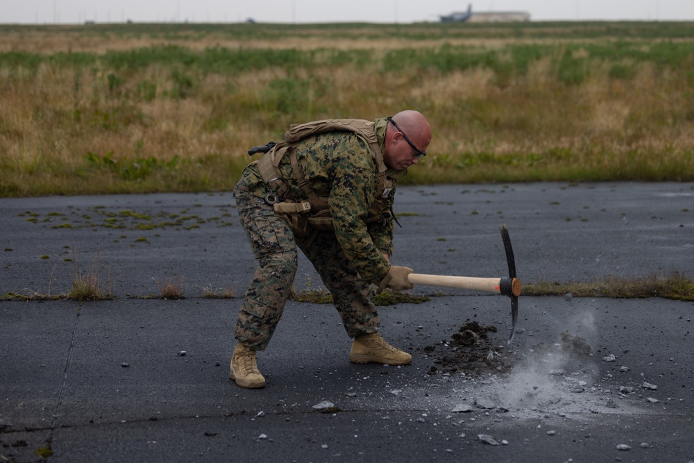 MWSS-271 EOD make craters with Icelandic coast guard during Exercise Northern Viking 24