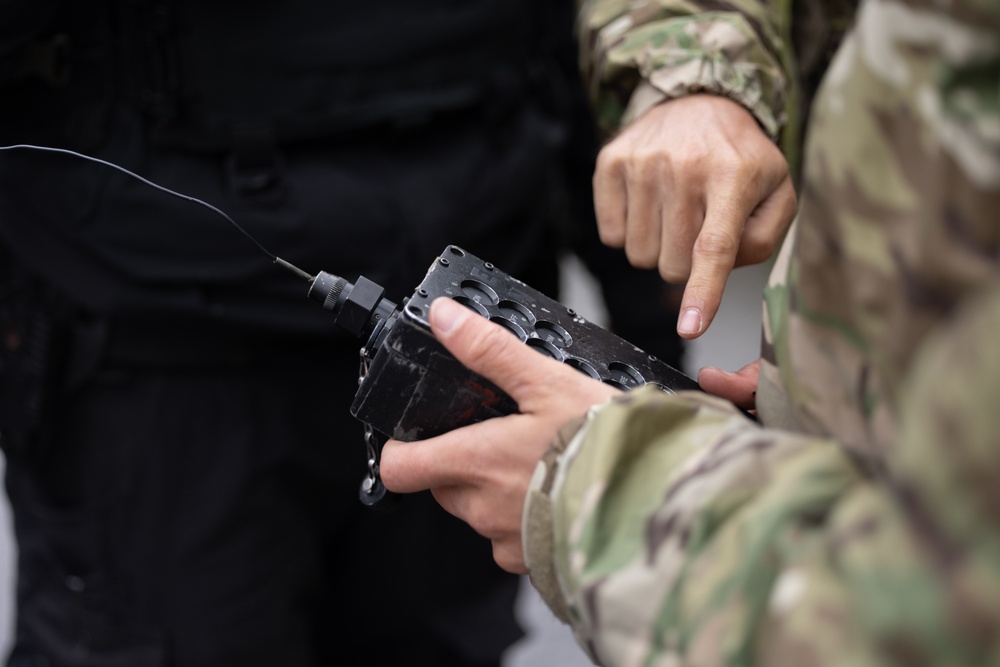 MWSS-271 EOD make craters with Icelandic coast guard during Exercise Northern Viking 24