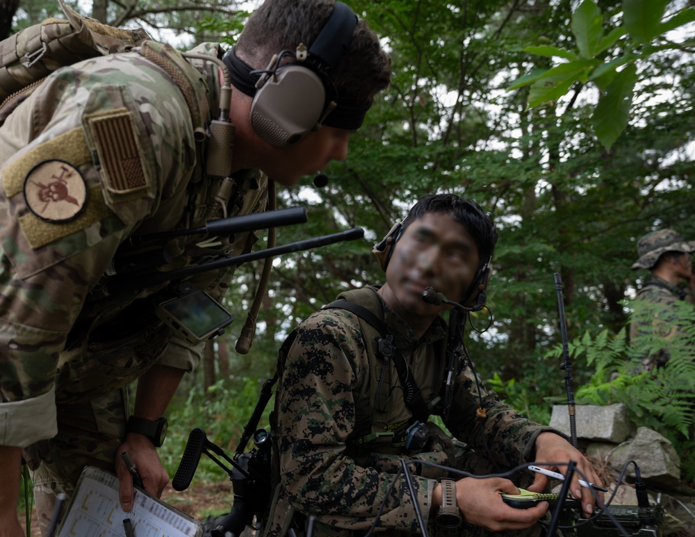 Combined U.S.-ROK special operators, USMC aviators train together during annual Ulchi exercise