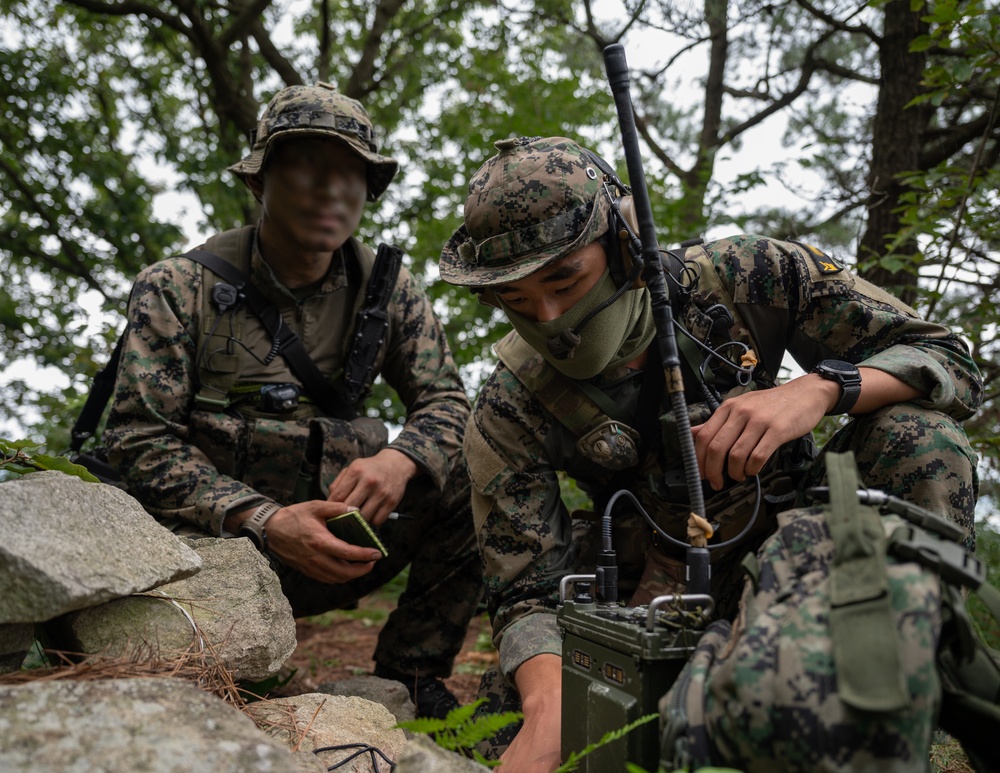 Combined U.S.-ROK special operators, USMC aviators train together during annual Ulchi exercise