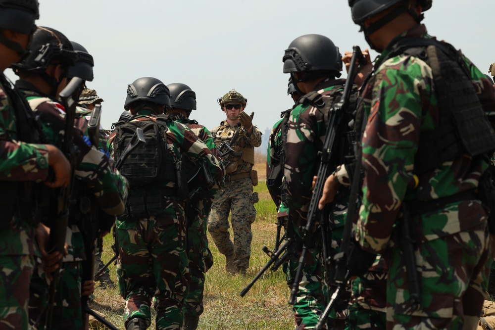 1st Bn., 1st Marines participates in small unit tactics training during Super Garuda Shield 2024