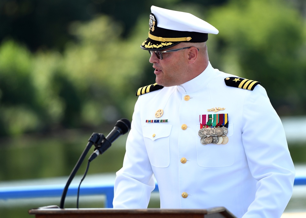 Future USS Utah holds change of command ceremony