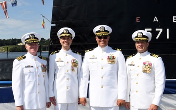 Future USS Utah holds change of command ceremony