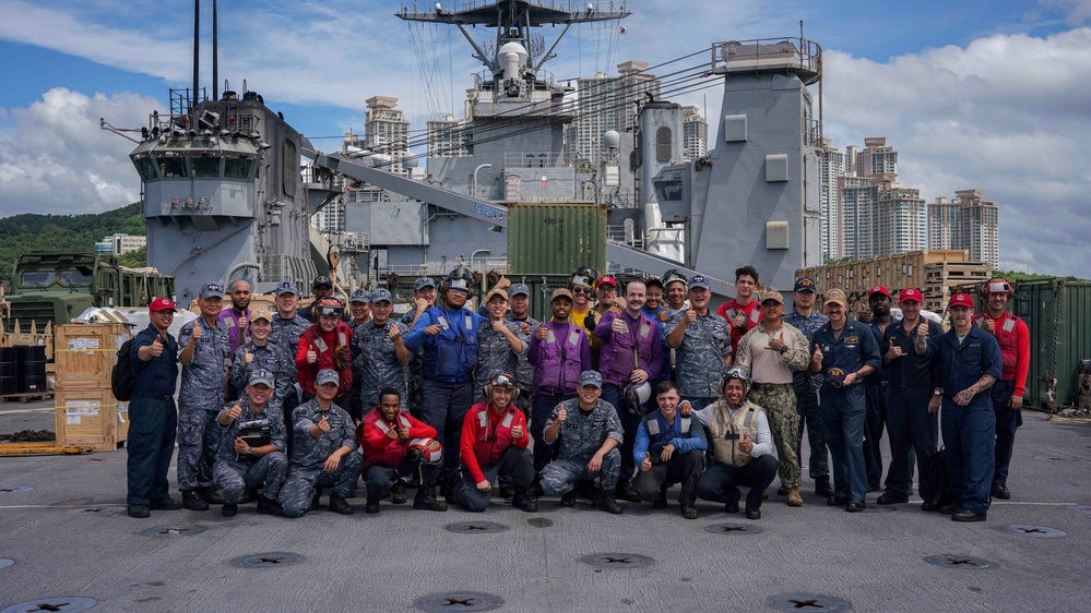 SY 24 | USS Harpers Ferry Demonstrates Aircraft Firefighting Techniques to ROK Navy Sailors