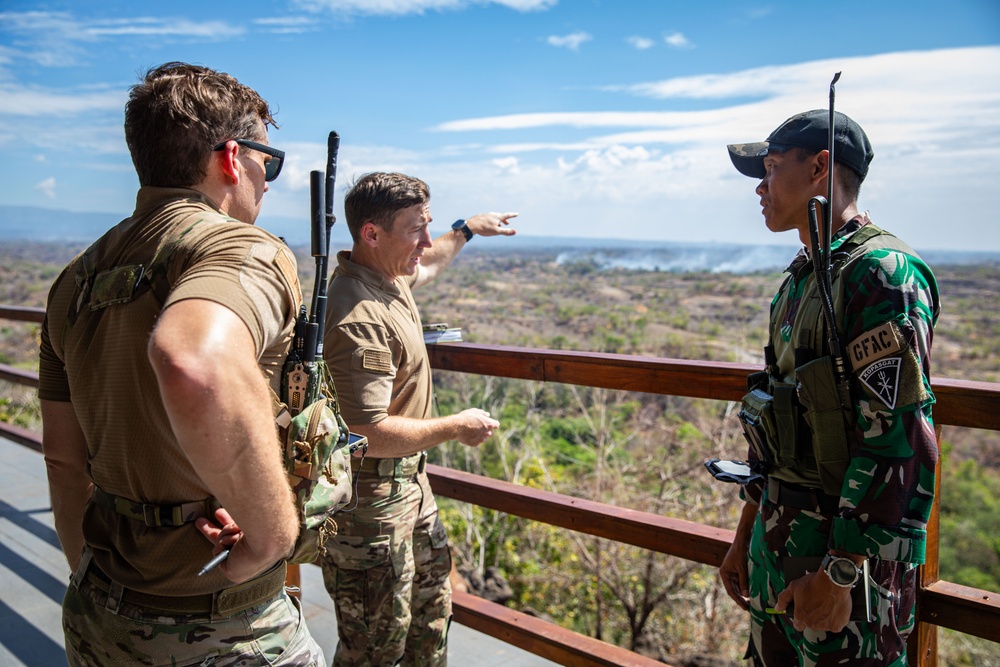 U.S. Air Force Tactical Air Control Party trains with members of the Indonesian National Armed Forces during Super Garuda Shield 2024