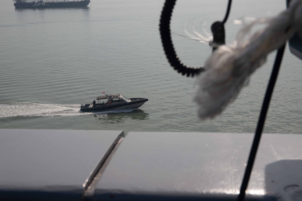 USS Green Bay pulls into Surabaya during Super Garuda Shield 24
