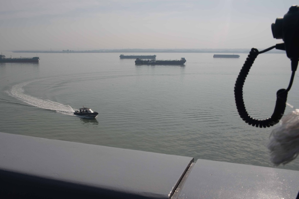 USS Green Bay pulls into Surabaya during Super Garuda Shield 24