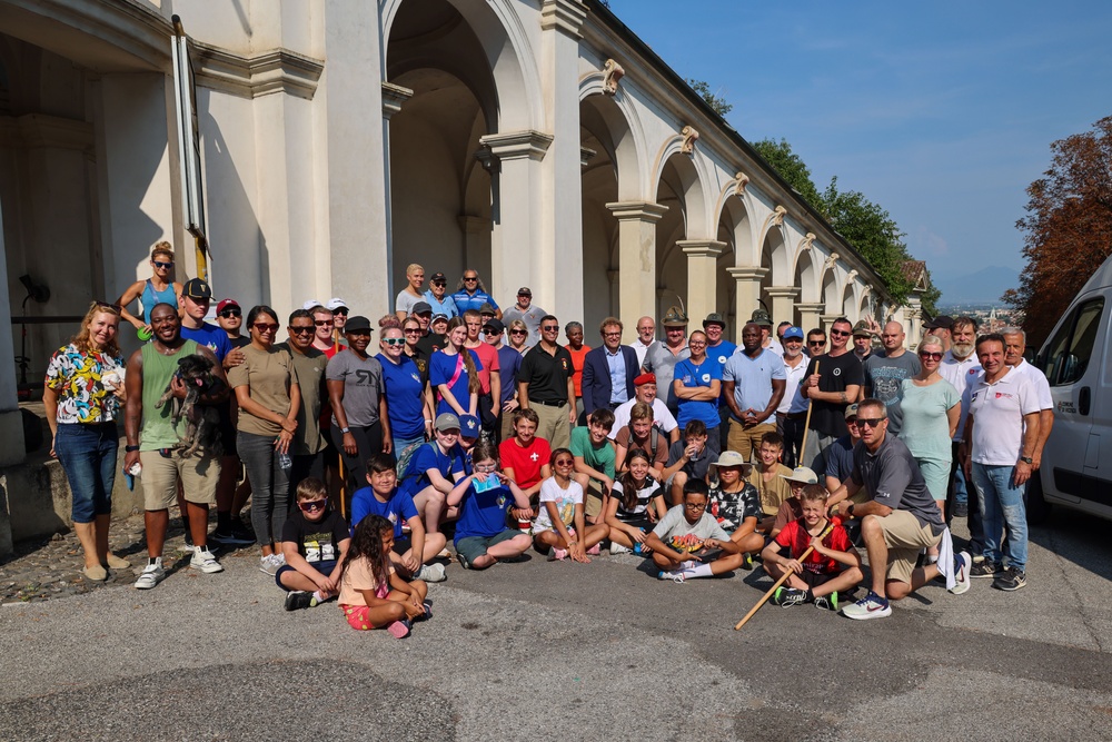 Vicenza military community assists in Monte Berico Basilica clean up