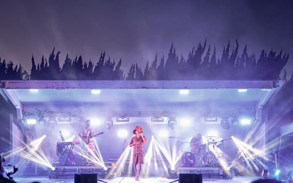 Niko Moon Performs at CFAY