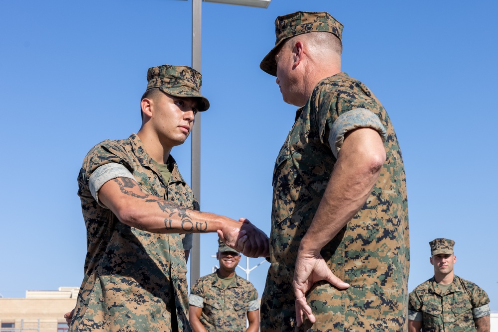 I MEF Commanding General recognizes Marines across MACG-38