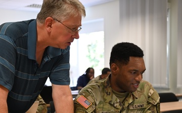 Human resources Soldiers hone analytics skills