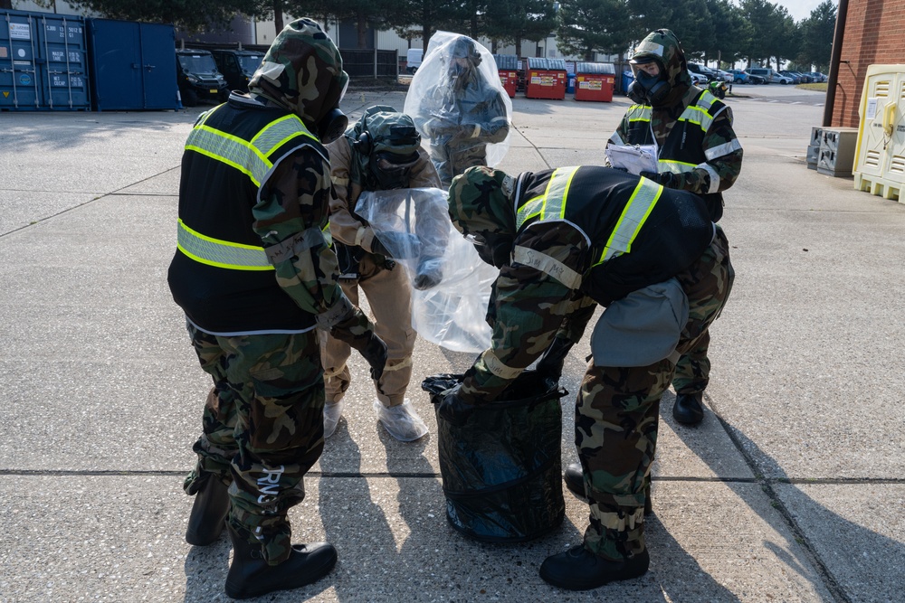 100th OSS and 351st ARS conduct simulated decontamination