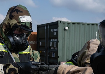 100th OSS and 351st ARS conduct simulated decontamination