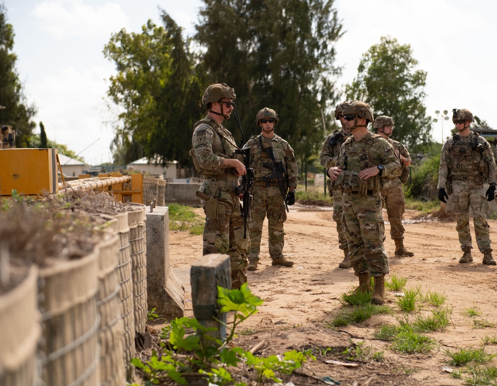 CJTF-HOA and Kenya Defense Forces perform multi-day exercise