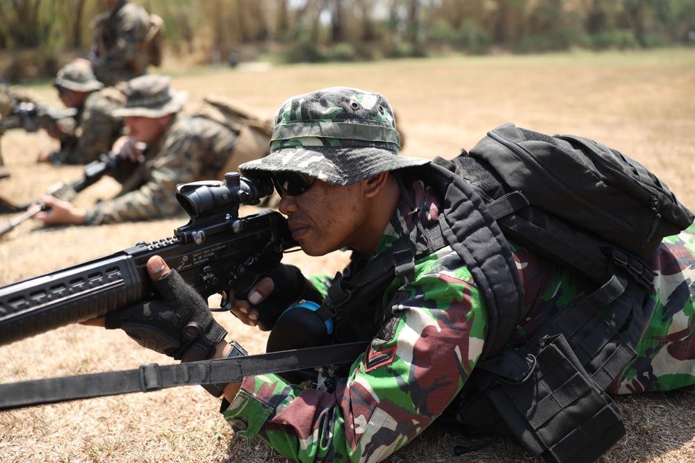 1st Bn., 1st Marines participates in amphibious assault rehearsal during Super Garuda Shield 2024