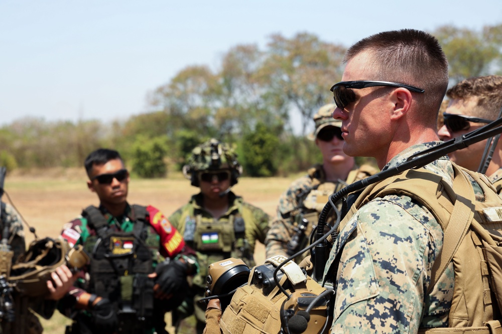 1st Bn., 1st Marines participates in amphibious assault rehearsal during Super Garuda Shield 2024