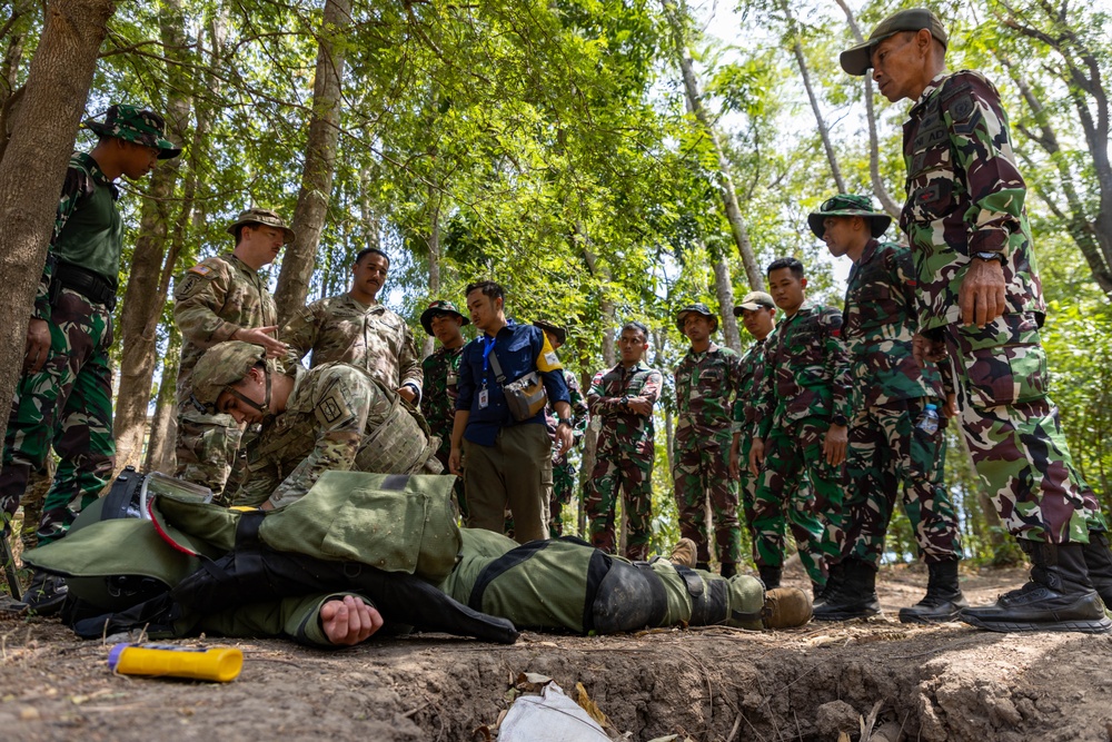 Super Garuda Shield 2024: Bi-Lateral EOD Training Day 2
