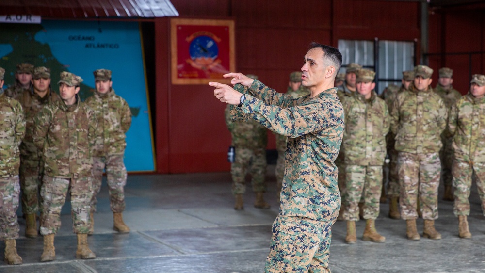 U.S. and Chilean Marines create integrated teams during UNITAS 2024