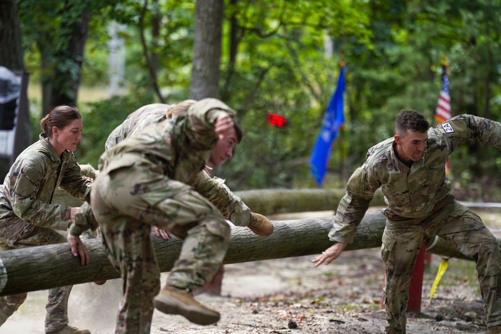 Army Reserve Best Squad Competition 2024 - Obstacle Course