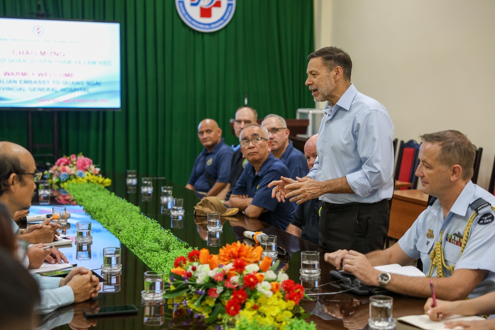 Pacific Partnership 2024-2 Deputy Commander and Australia Ambassador Visit Vietnam General Hospital