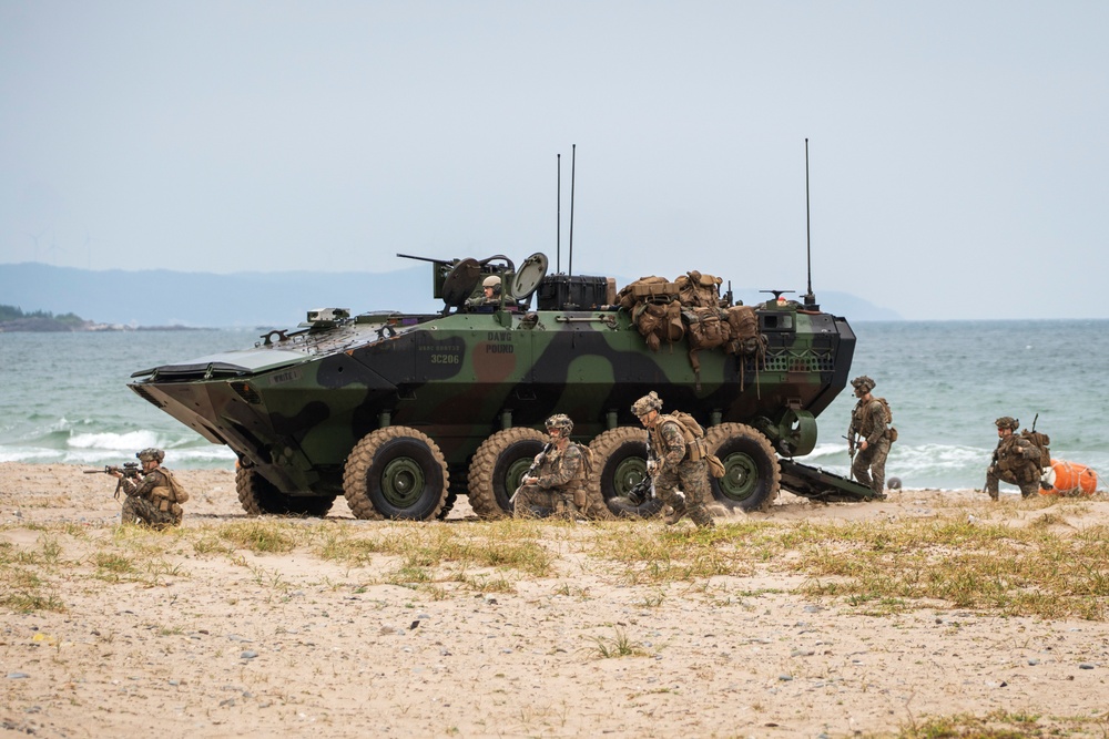 SY 24 | ACVs Begin Simulated Amphibious Assault for Ssang Yong 24