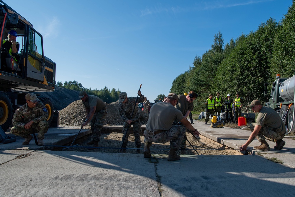 Aviano CES conducts EADR in Estonia