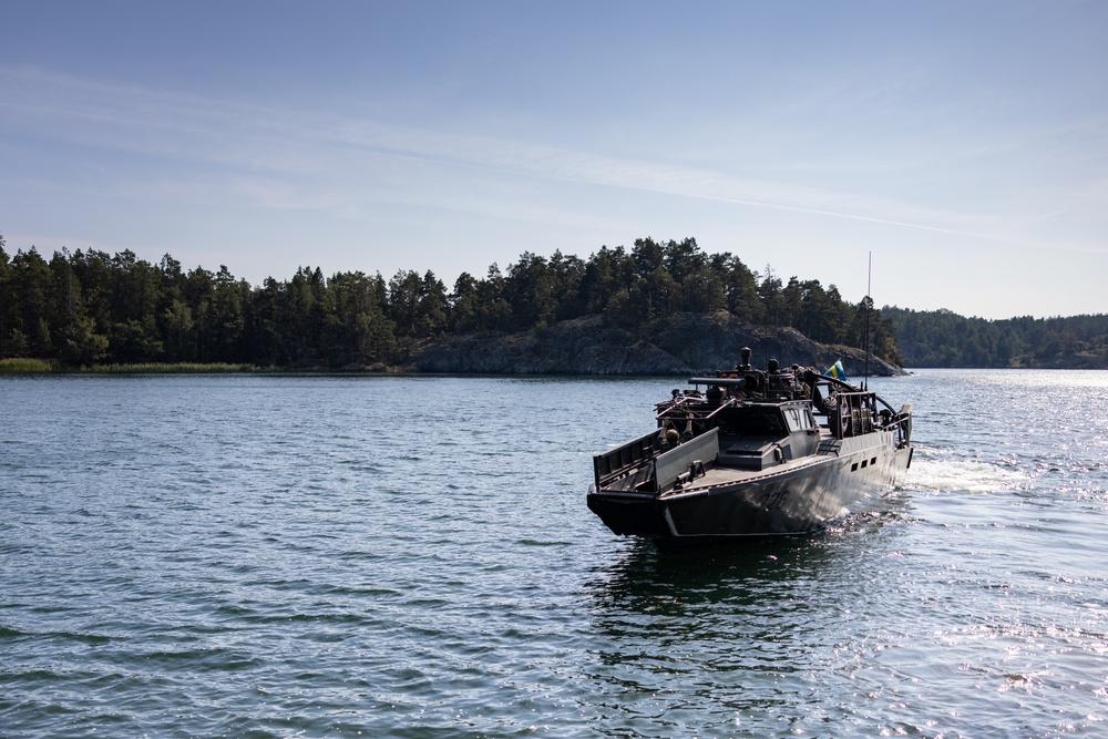 U.S. Marines conduct pre-operation training aboard Swedish combat boats