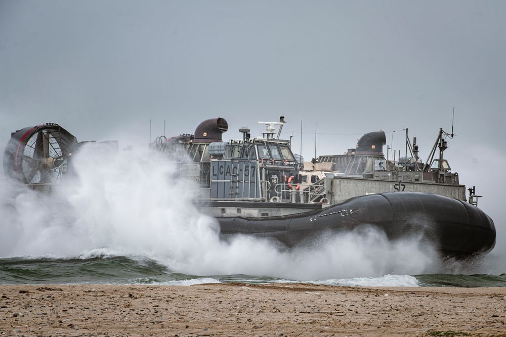 SY 24 | ACVs Land Ashore for Ssang Yong 24 Amphibious Assault