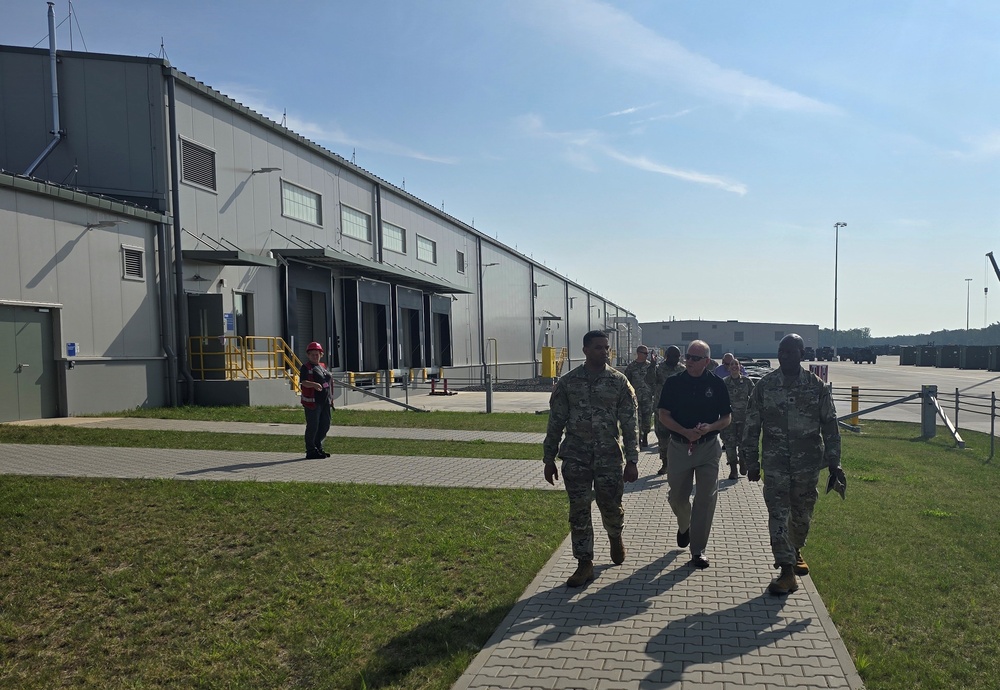 593rd ESC, 53rd Trans. Bn. command teams visit Army’s newest APS worksite