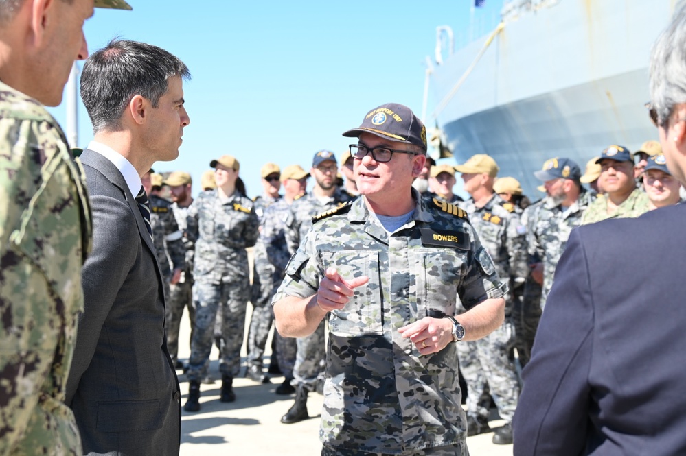 Acting Under Secretary of the Navy Visits Australia to Observe the AUKUS STMP